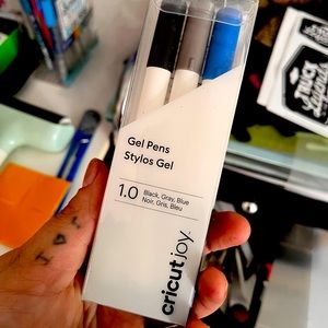 Cricut joy fine tip Pens